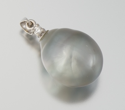 A Tahitian Pearl and Diamond Pendant 1335a9