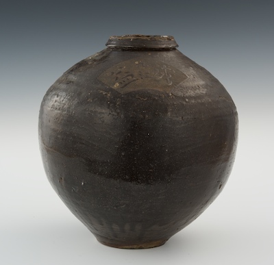 A Large Glazed Pottery Storage 1336f4