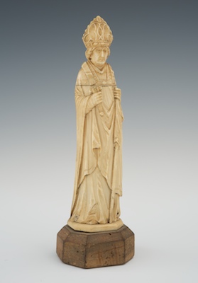 A Carved Bone or Ivory Figure of 13375d