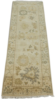 An Indian Oushak Ivory Runner Apprx  1337fe