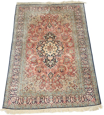 An Estate Persian Isfahan Silk 1337f7