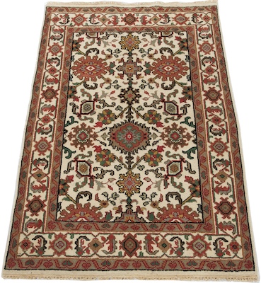 A Persian Sultanabad Area Rug Apprx  13382c