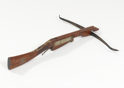 Wood Crossbow Contemporary recreation