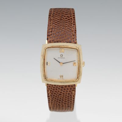 A Gentleman's Omega 14k Gold Watch