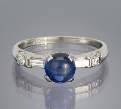 A Ladies Sapphire Cabochon and 131b97