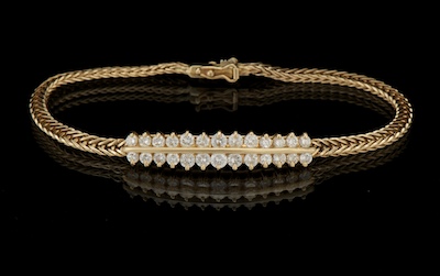 A Ladies Diamond Bracelet 14k 131bcc