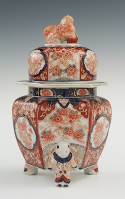 An Imari Porcelain Lidded Urn Meiji 131efb