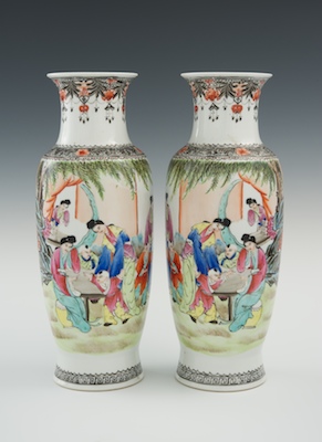 A Large Pair of Famille Rose Porcelain 131f0f