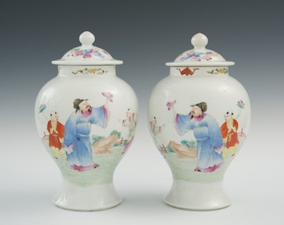 A Pair of Famille Rose Eggshell 131f0c