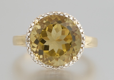 A Ladies' Gold and Olive Citrine