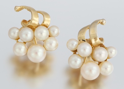 A Pair of Gold and Pearl Ear Clips 131fd6