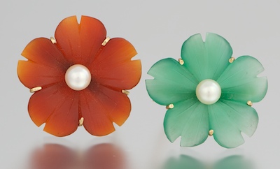 A Pair of Carved Flower Brooches 14k