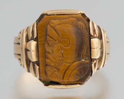 A Gentleman s Tiger Eye Cameo Ring 132073