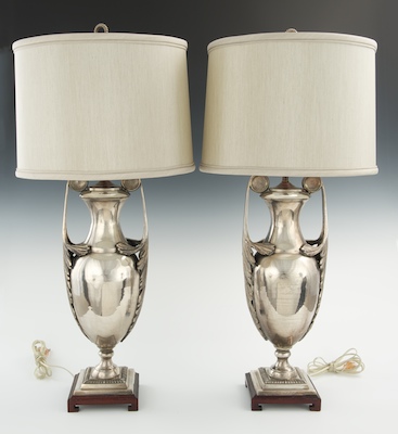 A Pair of Silver Metal Urn Shape 1321bb