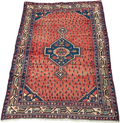 A Saruq Persian Area Rug Apprx  132232