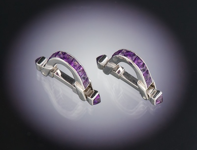 A Pair of Amethyst Stirrup Cufflinks 134b15