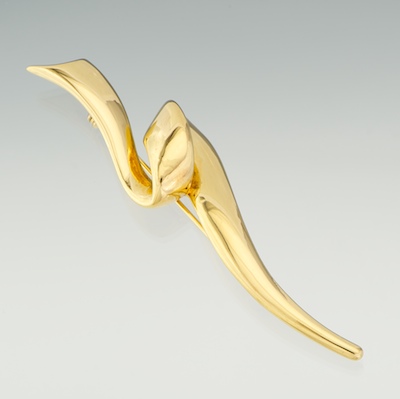 A Ladies Gold Brooch 14k yellow 134b76