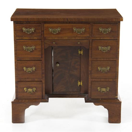 English mahogany kneehole desk