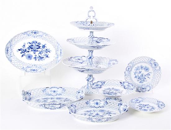 Meissen reticulated Blue Onion pattern