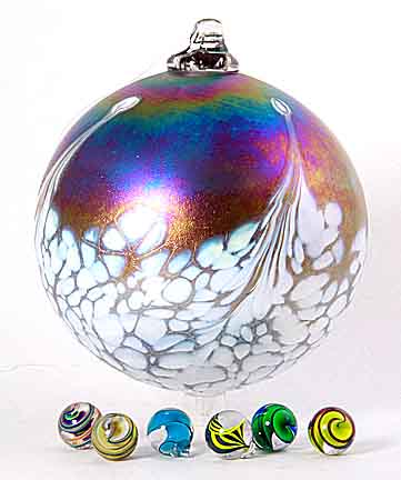 Collection of art glass ornaments 134d64