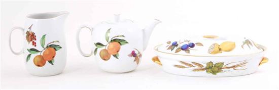 Royal Worcester Evesham porcelain