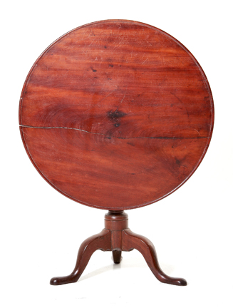 Chippendale mahogany tilt top tea 134e24