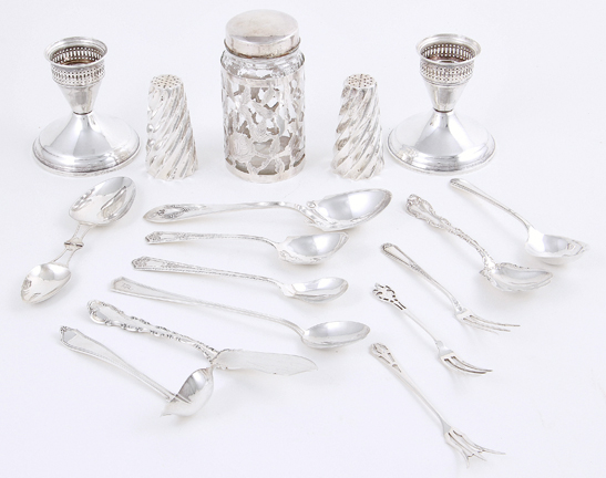 Collection sterling table articles