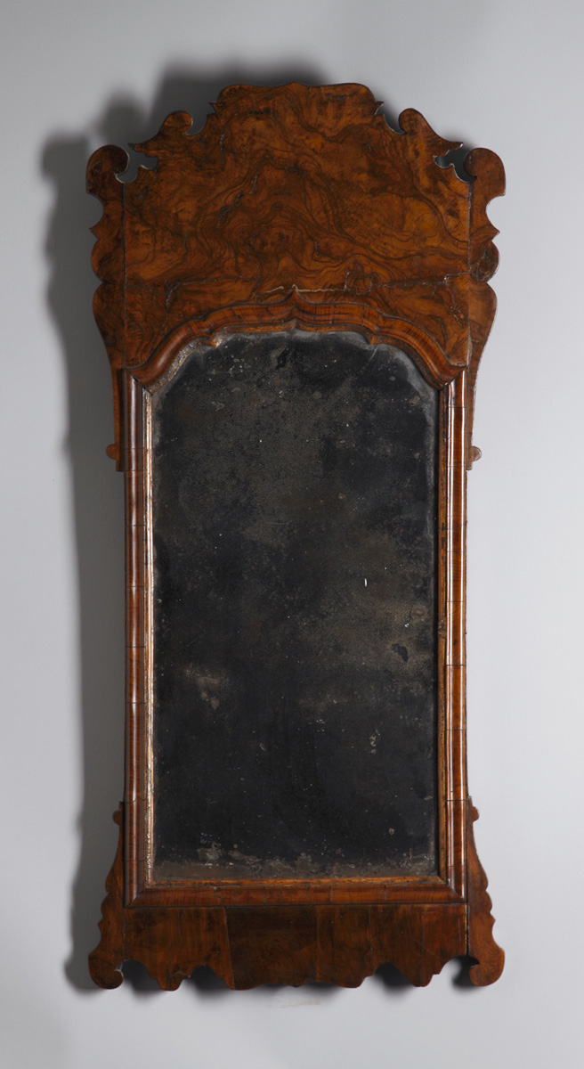 George II Burl Mirror w Molded 134f99