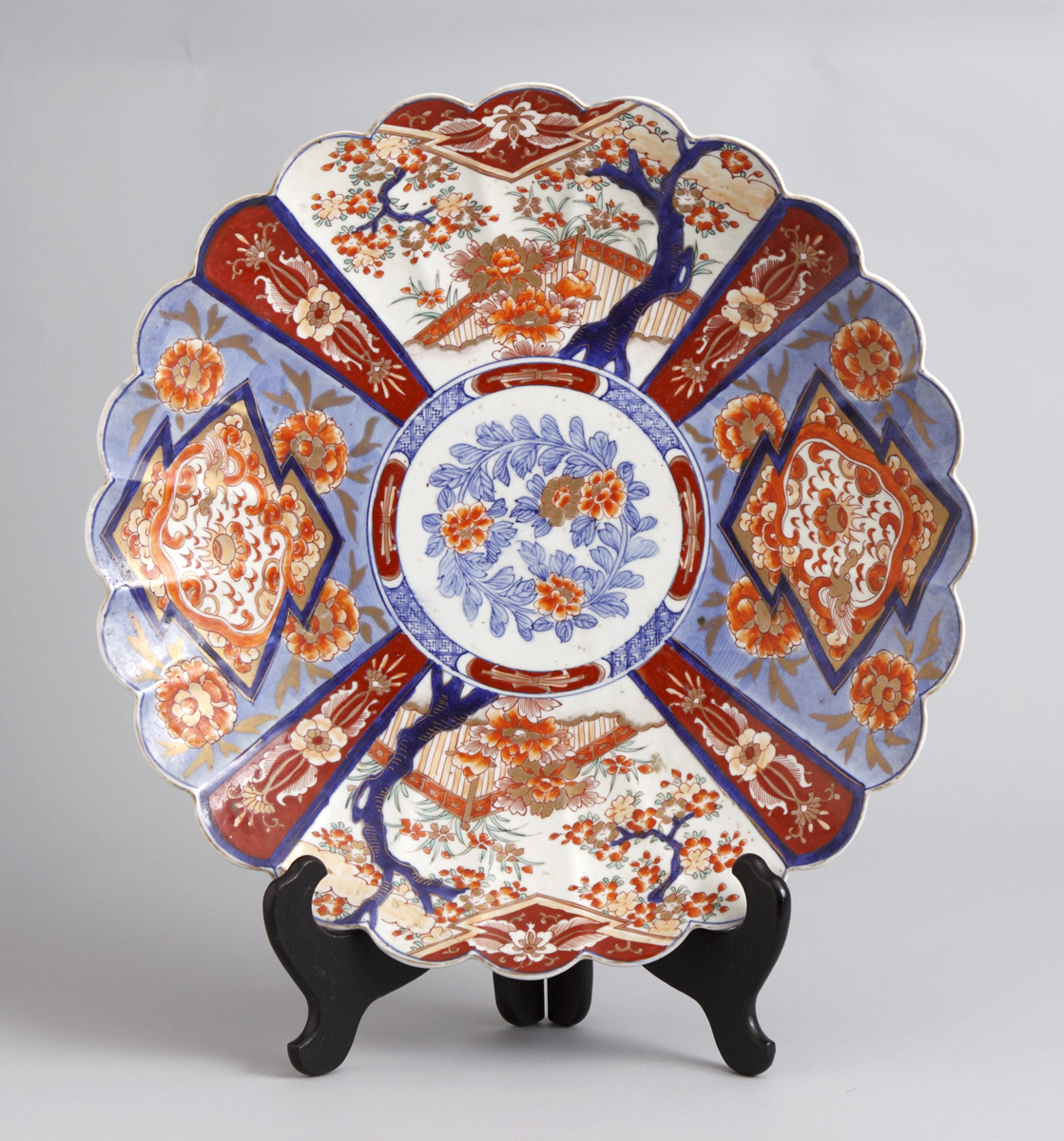 Late 19th Century Imari Charger 13500d