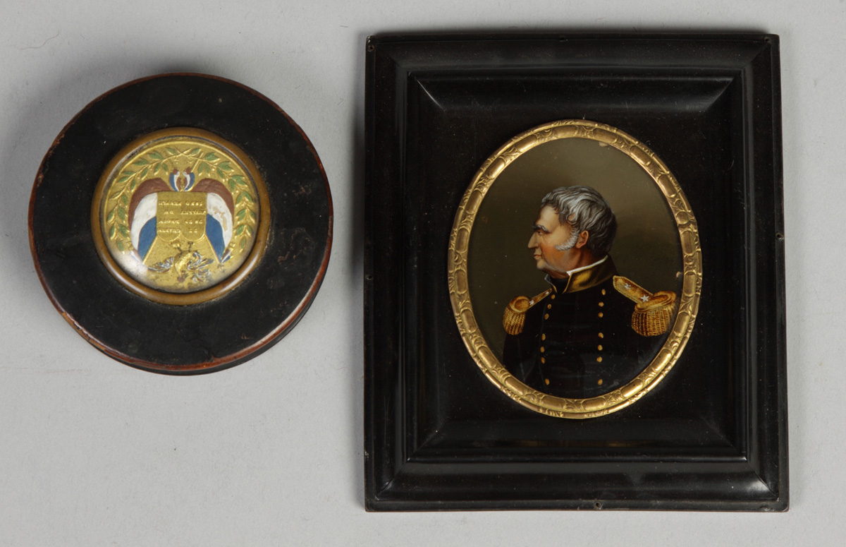 Snuff Box Miniature 4 1 2 x 135037