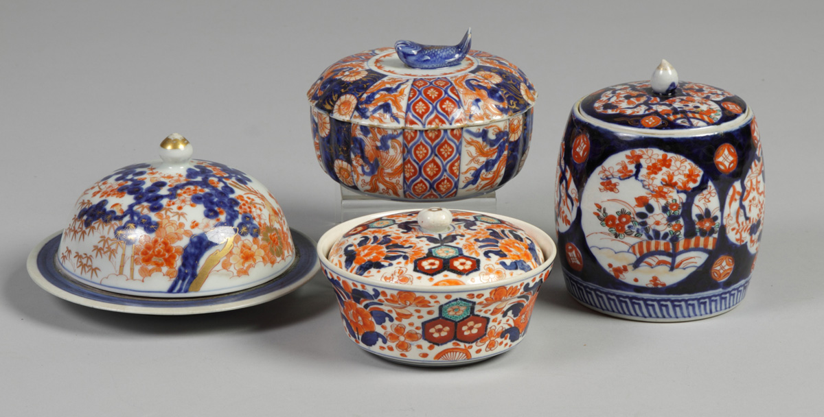4 Pieces of Imari Covered butter dish
