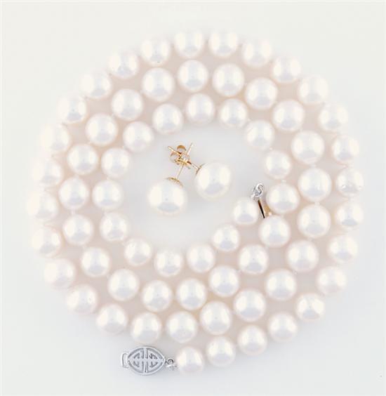Cultured pearl necklace and earring