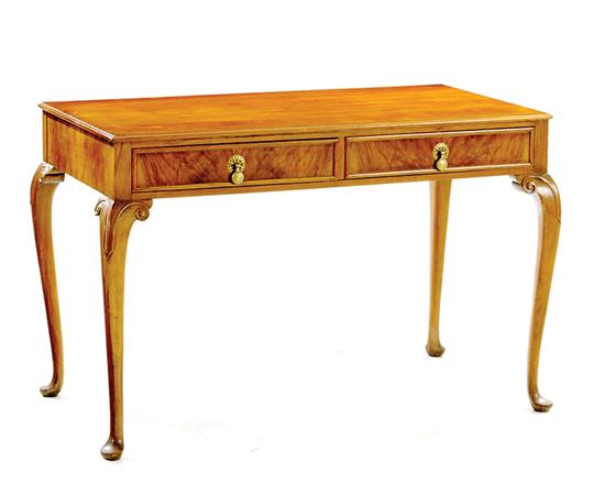 Queen Anne style mahogany side 135280