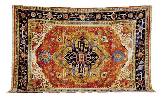 Heriz carpet 10'1'' x 13'10'' 	