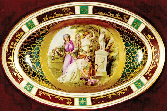 Vienna porcelain pictorial oval