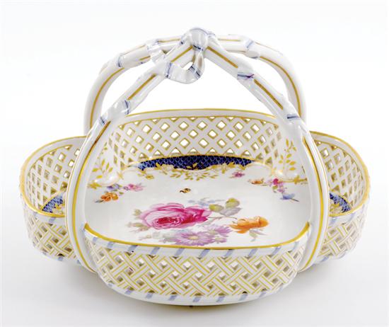 KPM porcelain basket form centerpiece 135308