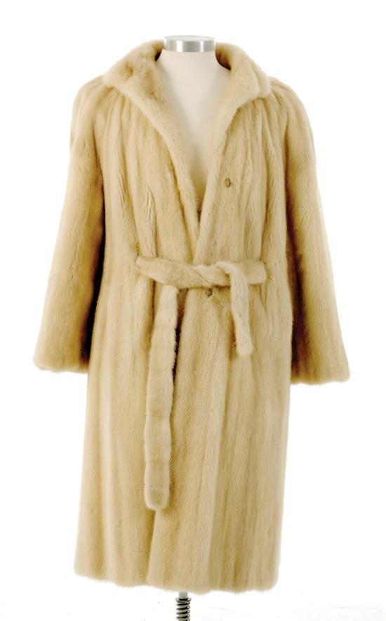 Mink coat by Sedran of Greenville 135392