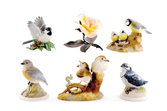 Porcelain birds and flower Boehm