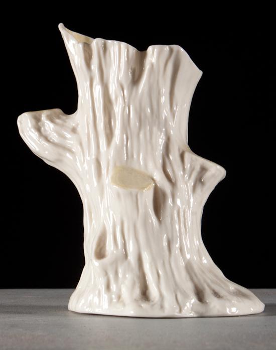 Belleek glazed parianware old hollow 135867