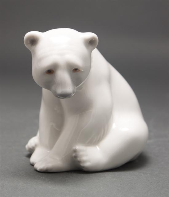 Lladro porcelain polar bear figure 1358c6