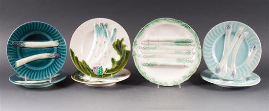 Three pairs of Continental majolica 135907