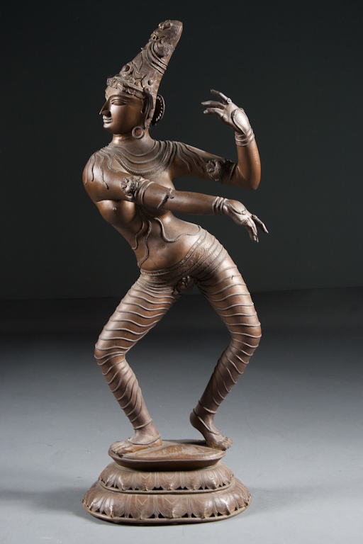 Indian patinated bronze Hindu dancer 135961