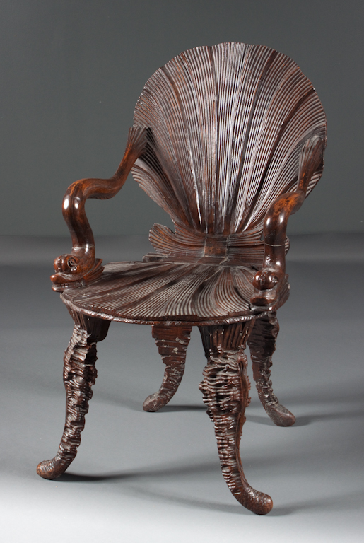 Italian carved walnut grotto chair 13598f