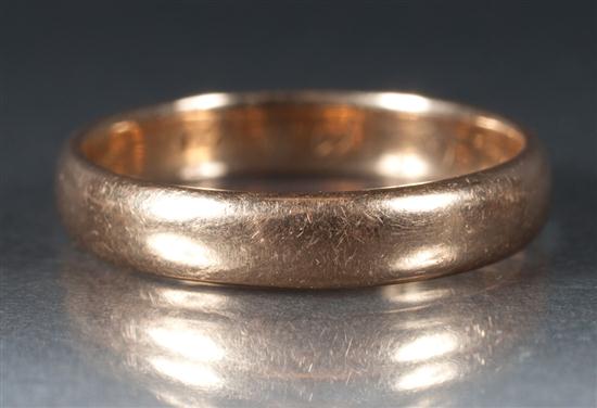 Lady's unmarked yellow gold wedding
