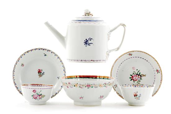 Chinese Export famille rose porcelain 135bef