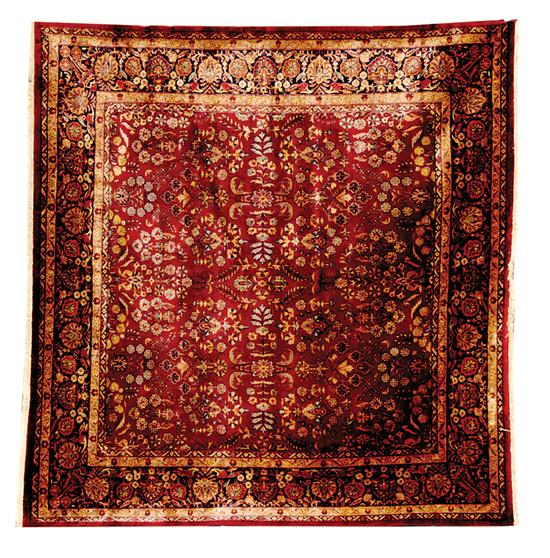 Sarouk carpet 8 x 8 3  135c1f