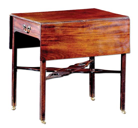 George III mahogany Pembroke table 135c64