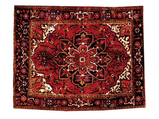 Persian Heriz carpet 5' x 6'4''