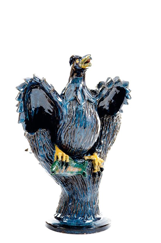 Southern stoneware figural eagle 135d13