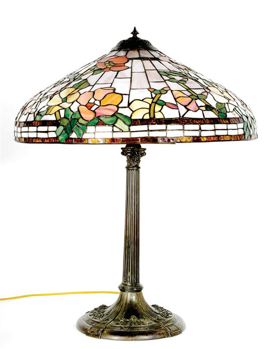 Leaded shade table lamp attributed 135d81